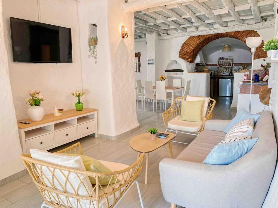 La Palmera. Casa Rural Con Piscina Privada. Benadalid المظهر الخارجي الصورة