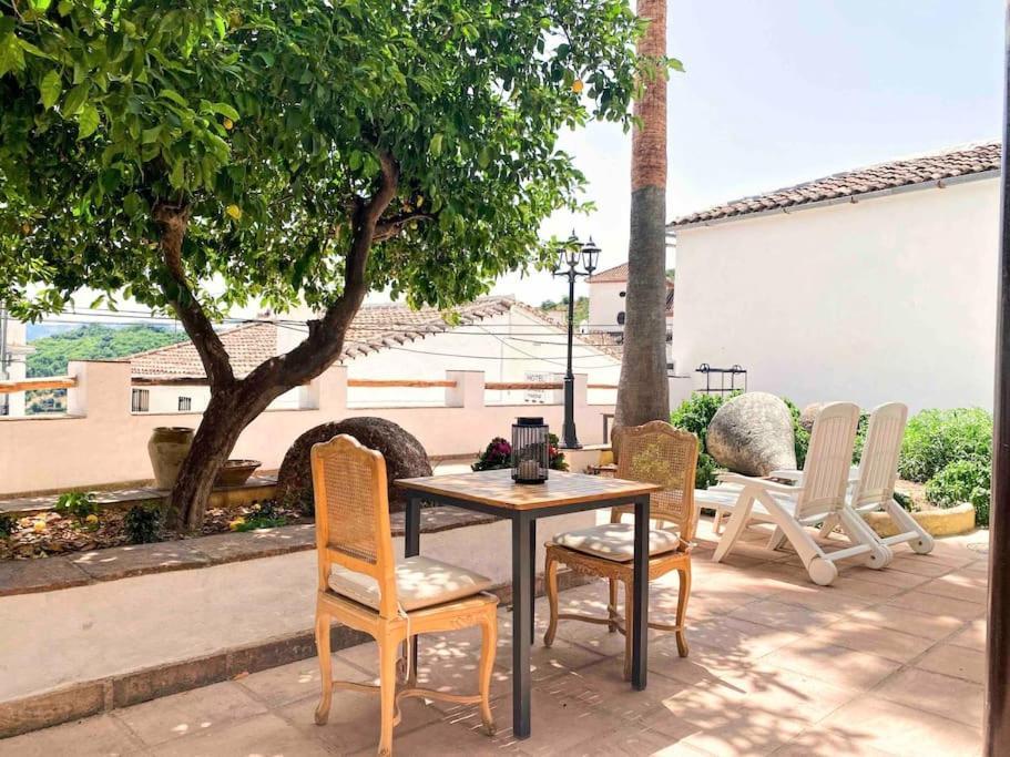 La Palmera. Casa Rural Con Piscina Privada. Benadalid المظهر الخارجي الصورة